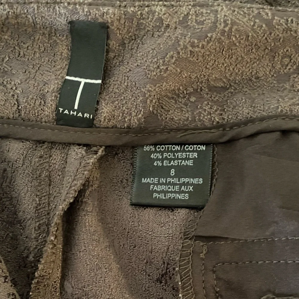 Brown Flare Leg Stretch Pants​​​​​​​​